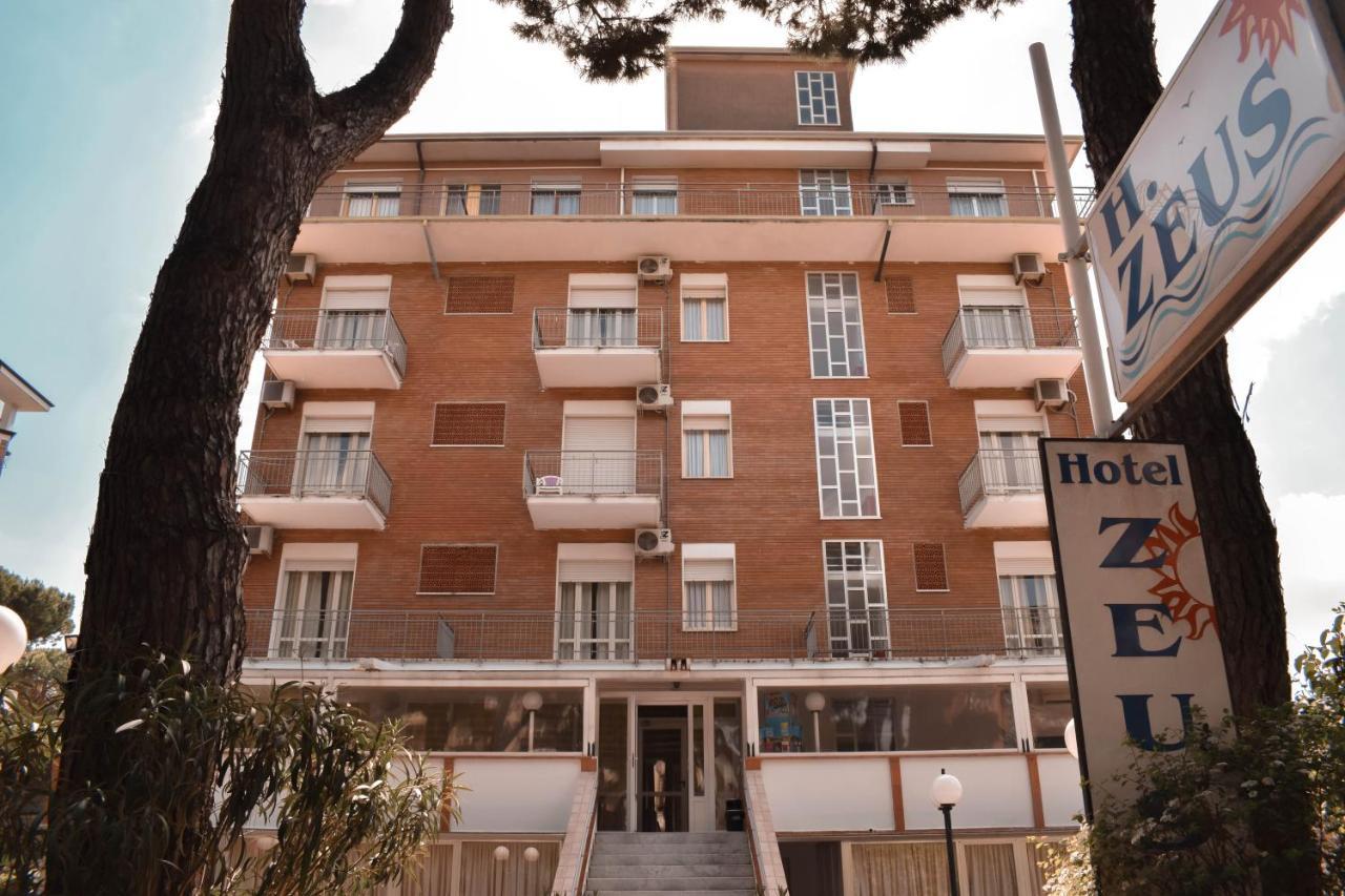 Hotel Zeus Cervia Exterior foto